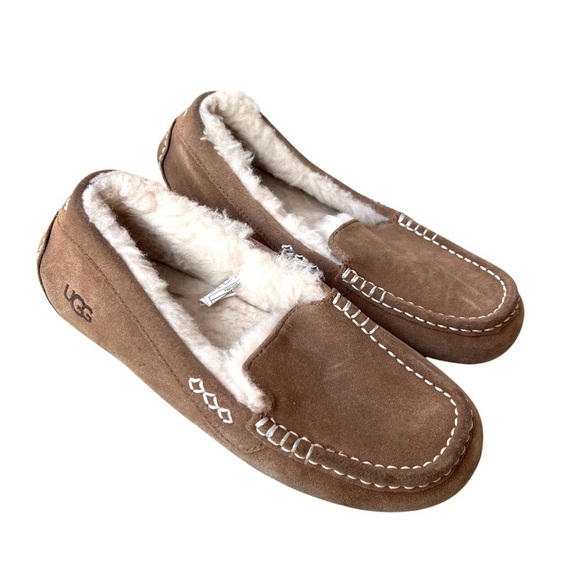 UGG B Moccasin Slippers for Women Size 8 - Picture 1 of 8